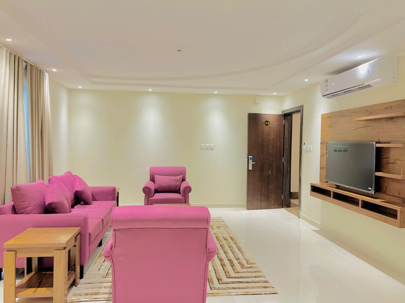 Vip ايجار يومي وشهري * Riyadh